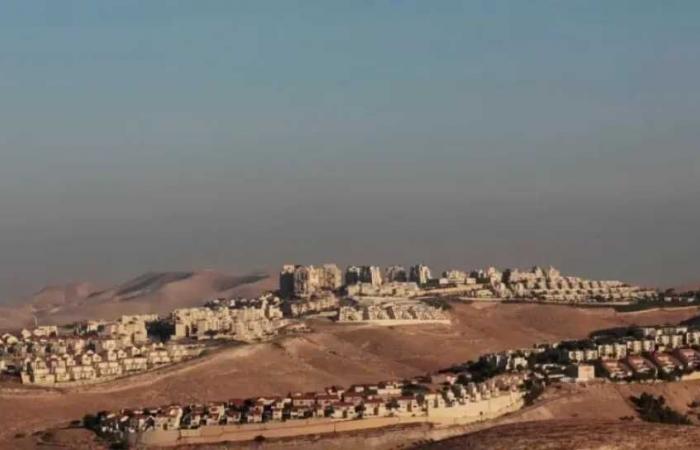 خطة إسرائيلية لبناء 17 مستوطنة جديدة بالضفة المحتلة