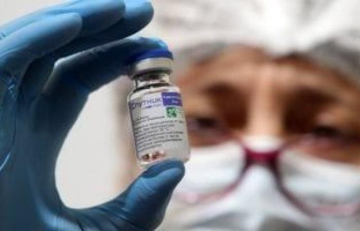 بعد إغلاق مدارس.. بريطانيا تأمر بعدم الإغلاق بسبب الإنفلونزا.. ما القصة؟