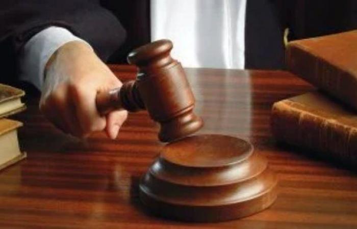 إحالة أوراق أب و3 من أبنائه وابن شقيقه للمفتى بتهمة قتل شخص فى قنا