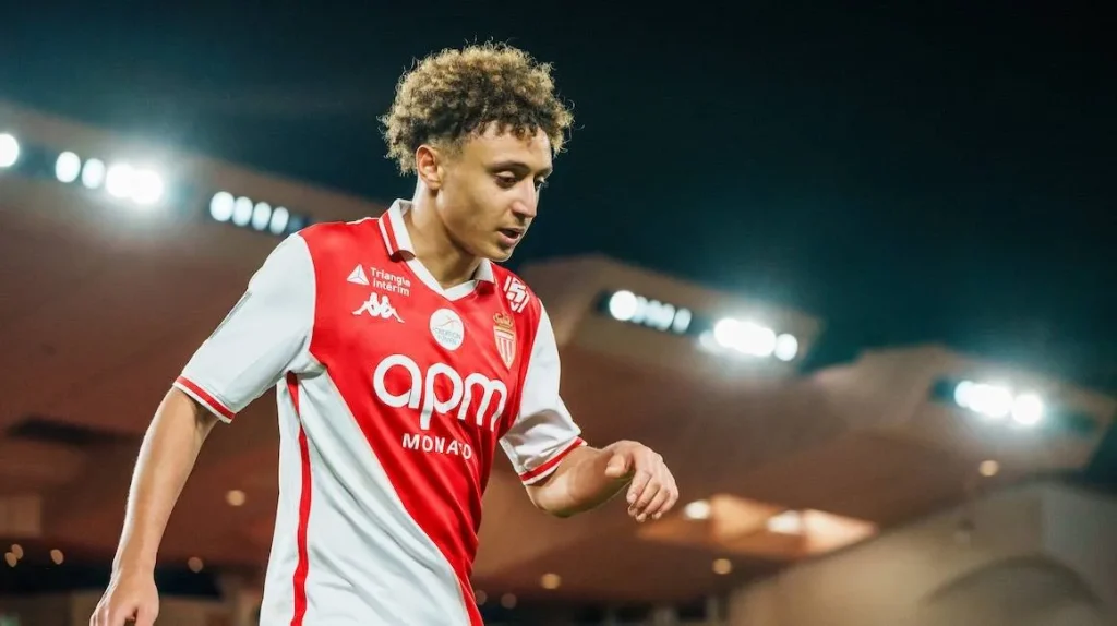 المغربي بن صغير يكشف سر بكائه قبل الانضمام إلى موناكو