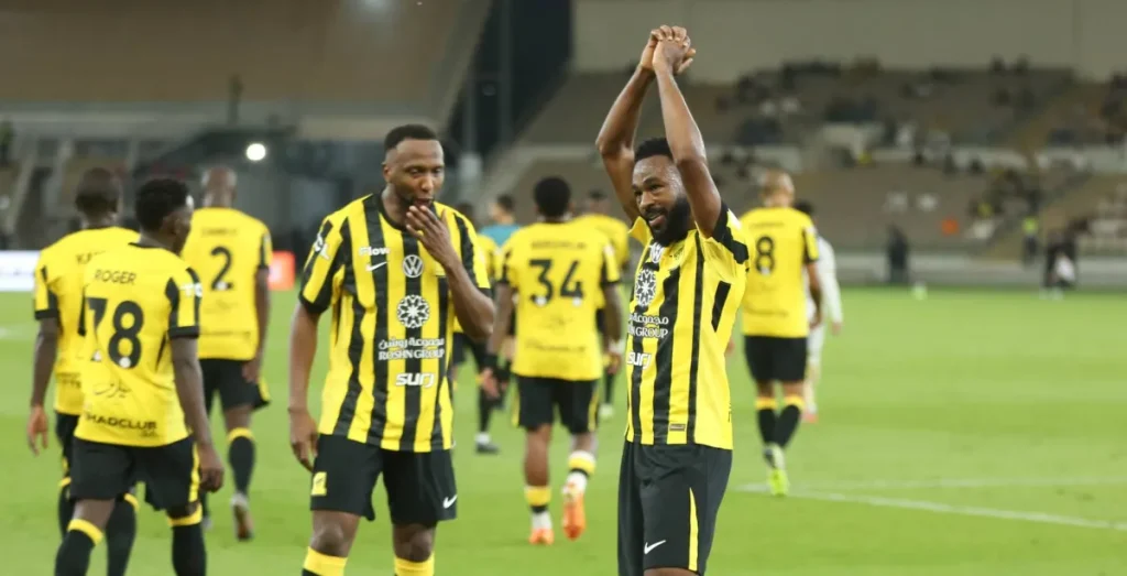 الشنقيطي يعد جماهير الاتحاد بظهور مختلف