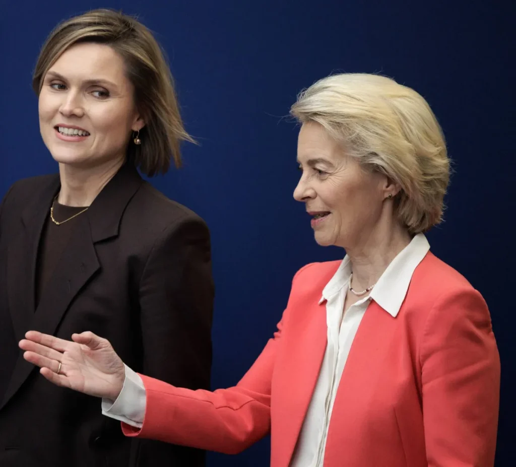 الأوروبيون متمسكون برفض «التغيير بالقوة» في إيران