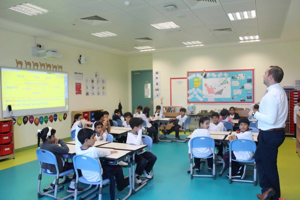 الغياب يُحتسب بالأوزان للطلبة من الرابع حتى الثاني عشر في المدارس الحكومية