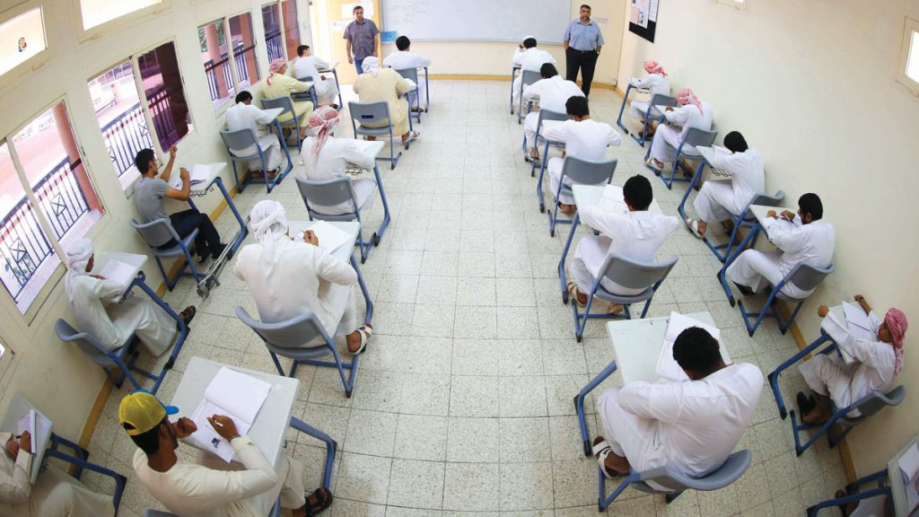 لعدالة التقييم وإمكانية التظلم.. 65% من الطلبة وذويهم يفضلون الاختبارات الورقية على «الإلكترونية»