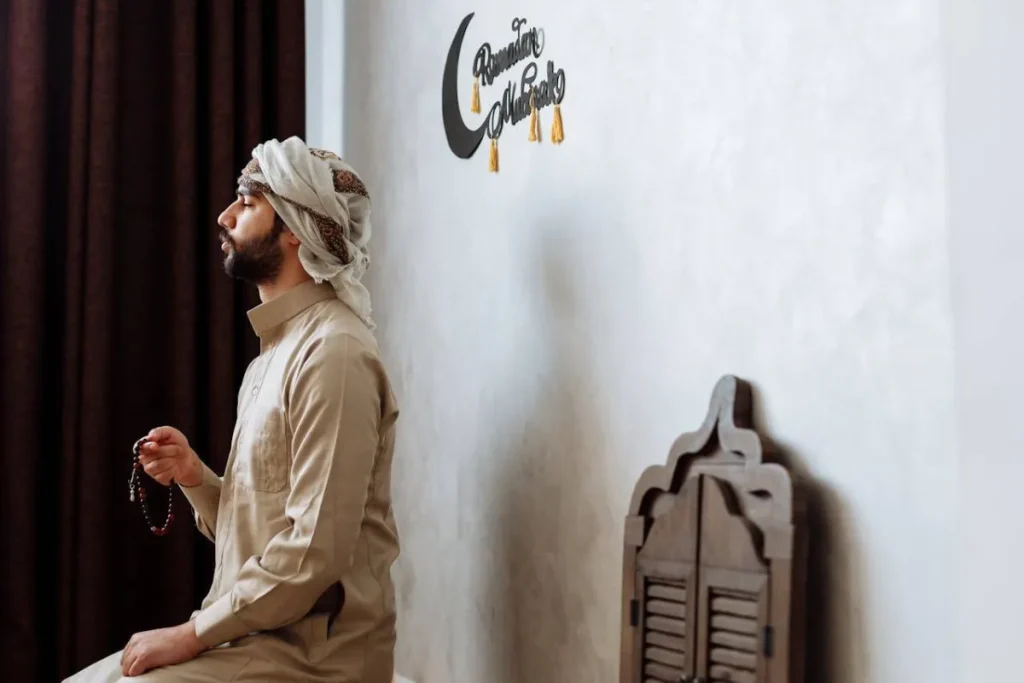 هل يشعرك الصيام بالتوتر والعصبية؟ إليك دور الكورتيزول وكيف تهدئ مزاجك